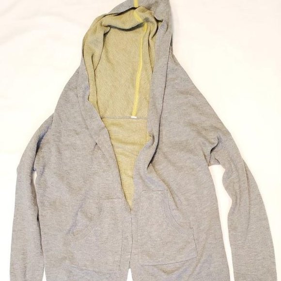 Size M - Lululemon Cabin Yogi Wrap - Picture 2 of 2